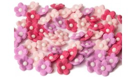 Rožinės spalvos atspalvių gėlės su perlo viduriukais
