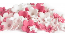 Tamsiai rožinės, baltos, šviesiai rožinės gėlytės su sidabriniais viduriukais